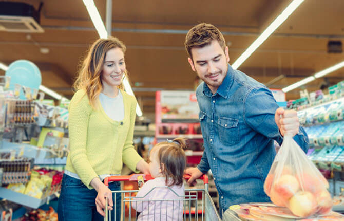 Family grocery shopping